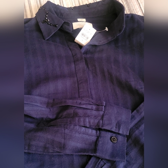 LOFT Navy Softened Shirt - Picture 7 of 8